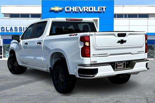 Summit White 2026 Chevrolet Silverado 1500 Custom