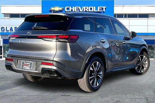 2024 INFINITI QX60 Luxe