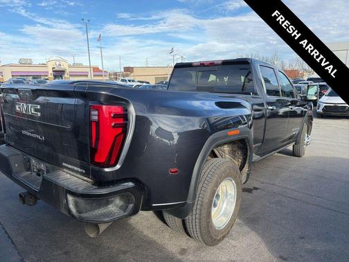 2024 GMC Sierra 3500 Denali