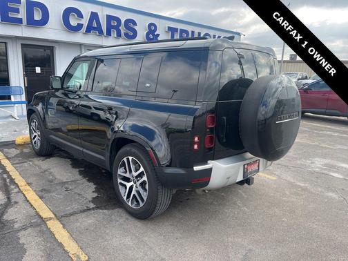 2024 Land Rover Defender 110 P400 S