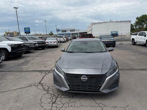 Gun Metallic 2023 Nissan Altima 2.5 SV