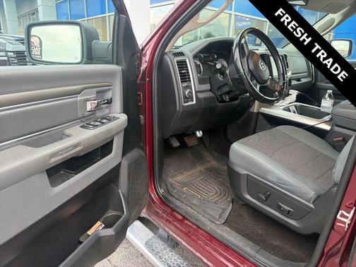 Red Pearl 2017 RAM 1500 Big Horn