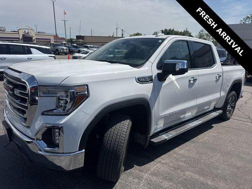 Summit White 2021 GMC Sierra 1500 SLT