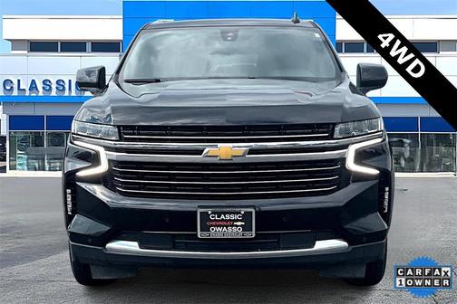 2023 Chevrolet Suburban LT