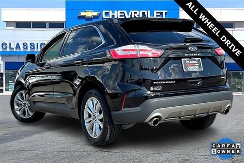 2024 Ford Edge Titanium