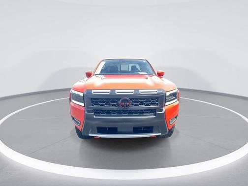 Afterburn Orang 2026 Nissan Frontier PRO-4X