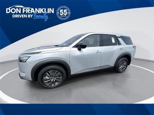 2024 Nissan Pathfinder S
