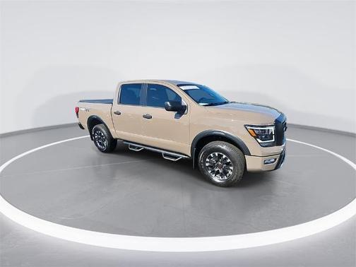 2023 Nissan Titan PRO-4X