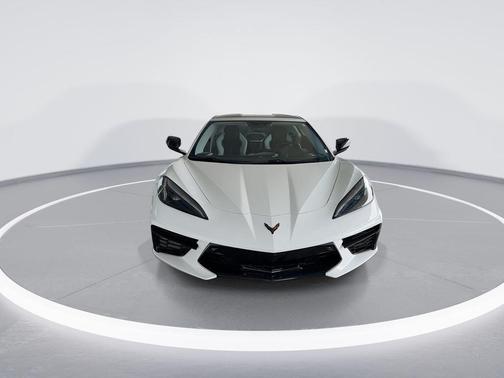 Arctic White 2023 Chevrolet Corvette Stingray w/3LT