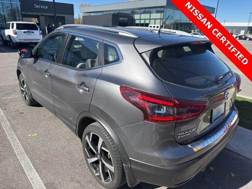 2022 Nissan Rogue Sport SL