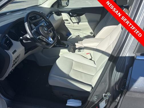 2022 Nissan Rogue Sport SL