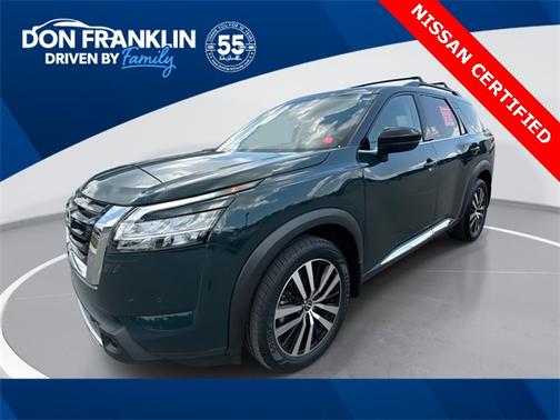 2023 Nissan Pathfinder Platinum