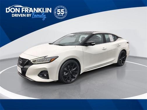 2023 Nissan Maxima SR