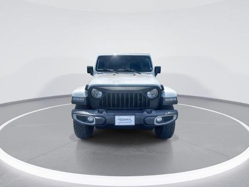 Bright White Clearcoat 2020 Jeep Wrangler Unlimited Sahara