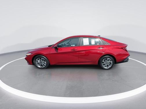 Red 2024 Hyundai ELANTRA SEL