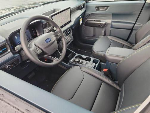 2026 Ford Maverick Lobo Standard