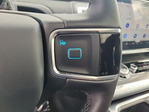 Dark Matter Gray Metallic 2026 Ford Expedition Platinum