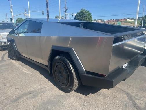 2025 Tesla Cybertruck Base