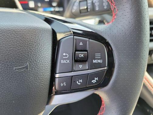 Agate Black Metallic 2025 Ford Explorer ST-Line