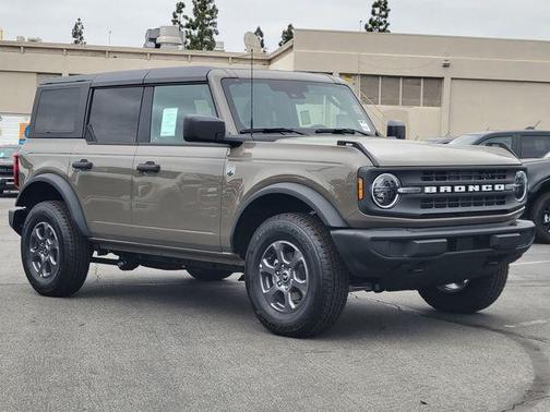 Gray 2026 Ford Bronco Big Bend