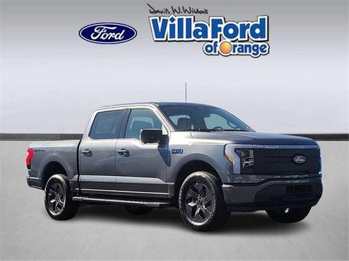 2025 Ford F-150 Lightning Flash
