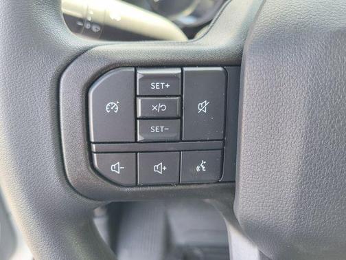 Oxford White 2026 Ford F-250 XL