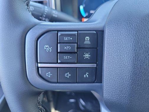 Agate Black Metallic 2026 Ford F-250 Lariat