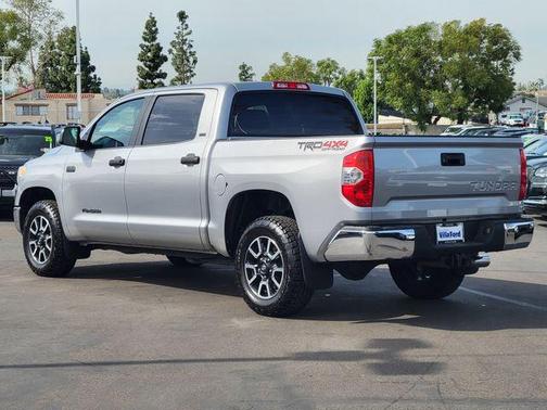2014 Toyota Tundra SR5