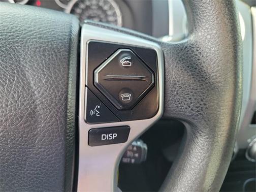 2014 Toyota Tundra SR5