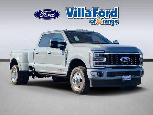 Glacier Gray Metallic 2026 Ford F-350 Platinum