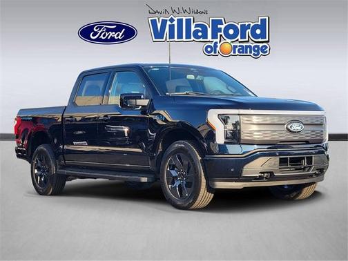2025 Ford F-150 Lightning LARIAT