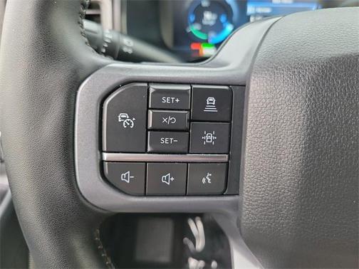 2023 Ford F-150 Lightning LARIAT