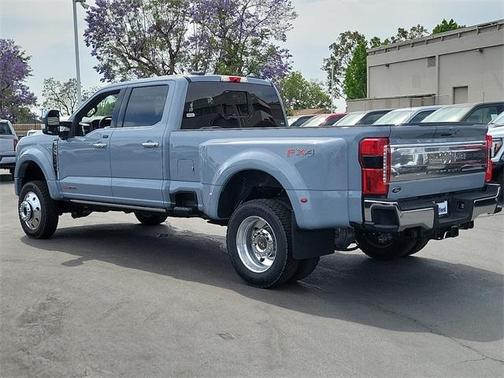 2025 Ford F-450 King Ranch