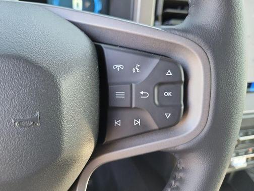 Avalanche Gray 2026 Ford Bronco Outer Banks