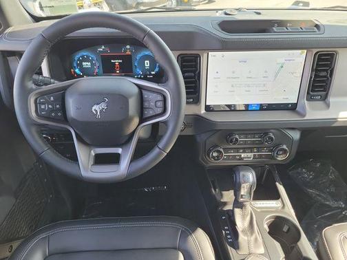 Avalanche Gray 2026 Ford Bronco Outer Banks