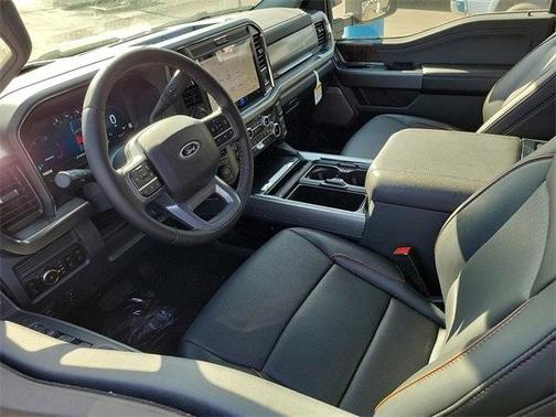 2025 Ford F-350 Lariat Super Duty
