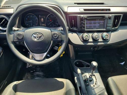 Silver Sky Metallic 2018 Toyota RAV4 LE