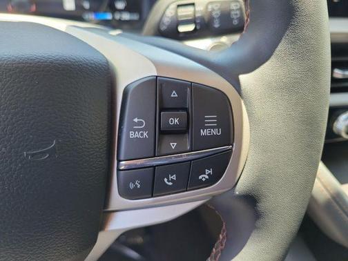 Agate Black Metallic 2026 Ford Explorer Active