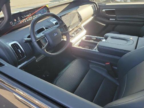 Dark Matter Gray Metallic 2027 Ford Expedition Platinum