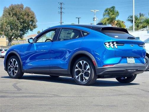 2025 Ford Mustang Mach-E Select