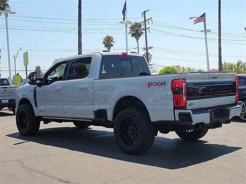 2025 Ford F-250 Platinum