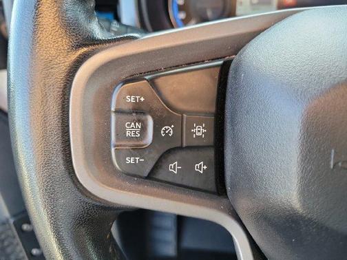 Oxford White 2023 Ford Bronco Black Diamond