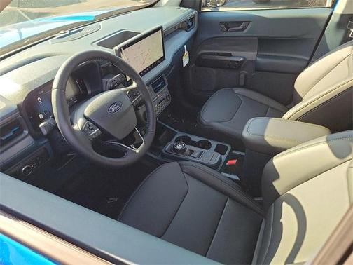 2025 Ford Maverick Lobo High