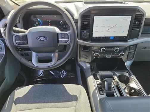 2025 Ford F-150 Lightning XLT