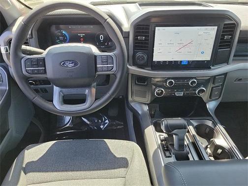2025 Ford F-150 Lightning XLT