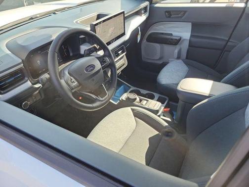Oxford White 2026 Ford Maverick XLT