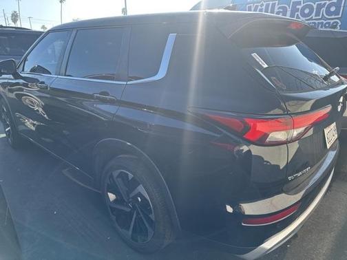 2022 Mitsubishi Outlander SE