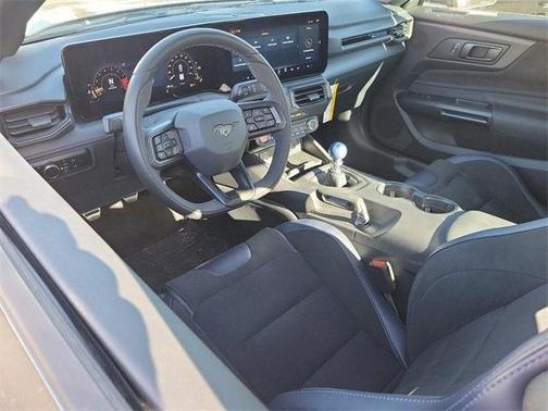 2024 Ford Mustang Dark Horse