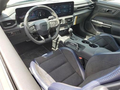 2025 Ford Mustang Dark Horse