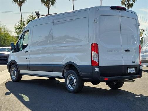 2025 Ford Transit-250 148 WB Medium Roof Cargo